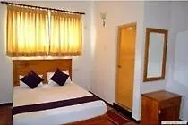 Vista Rooms Pitakanda キャンディー ホテル